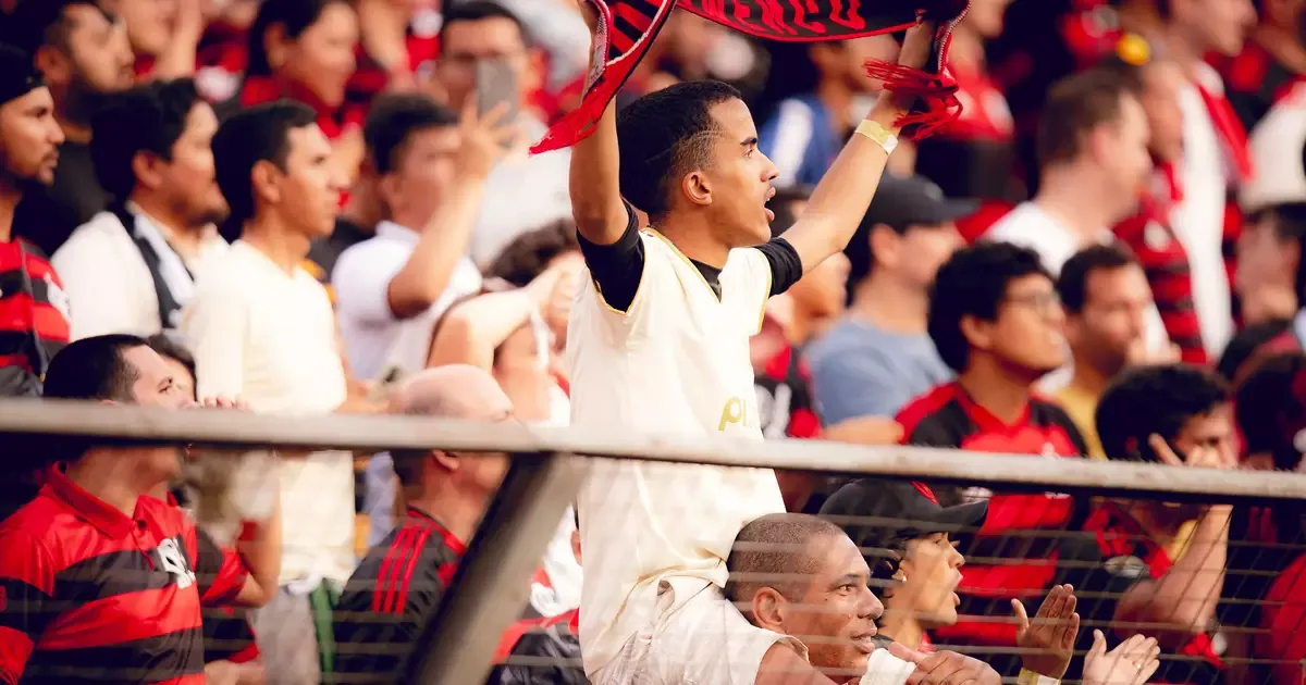 Flamengo amplia favoritismo ao título após vencer o Corinthians
