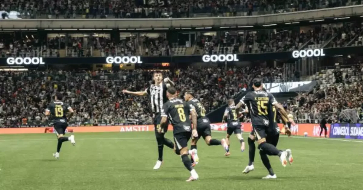 Bernard marca aos 15 segundos e entra entre os gols mais rápidos da Sul-Americana