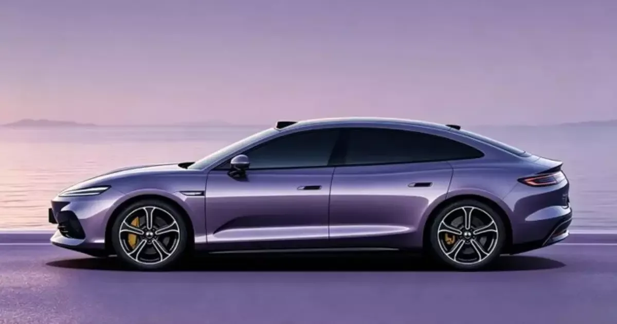 Denza Z9S chega à pré-venda na China com até 1.210 cv