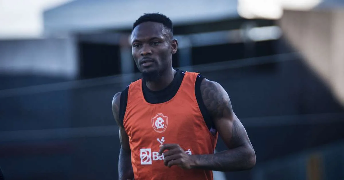 Tchamba é chamado por Camarões para as Eliminatórias da Copa Africana