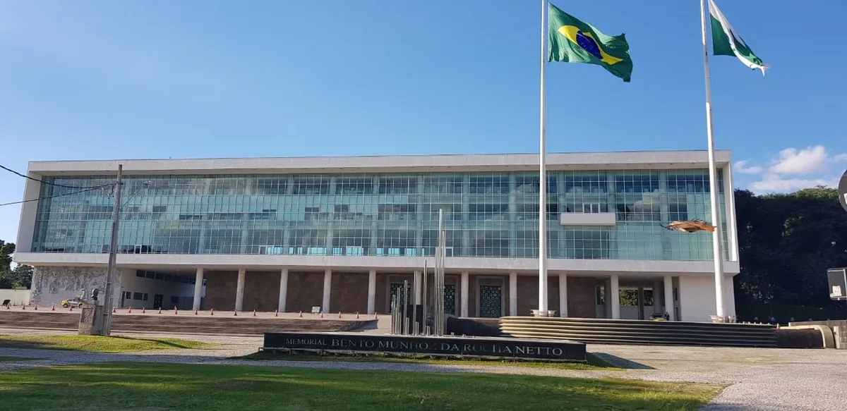 Agenda eleitoral reúne compromissos de candidatos ao governo do Paraná