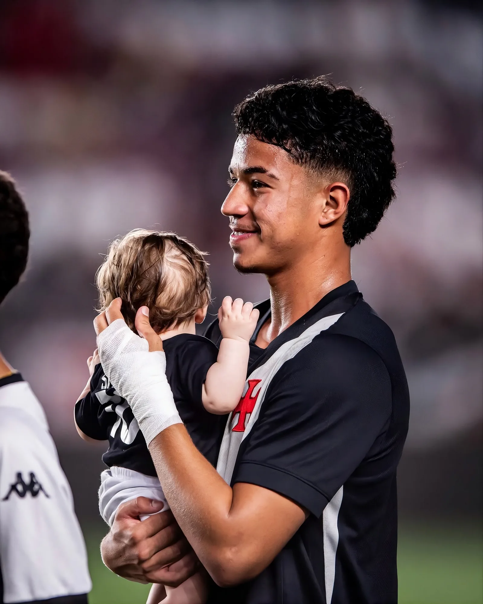 Andrey decide final, celebra conquista do Vasco e mira espaço no profissional