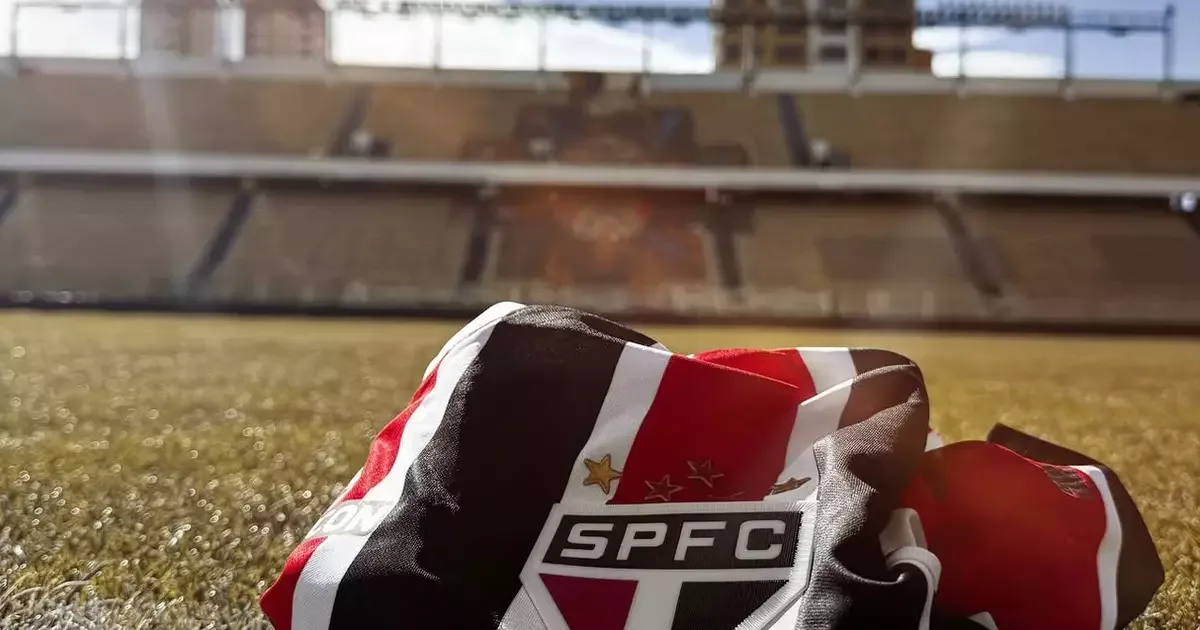 São Paulo recebe multas da Conmebol por ocorrências contra o Bolívar