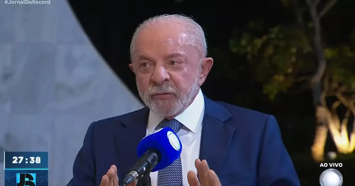 Lula defende investigação de ministros do STF e reforma no Judiciário