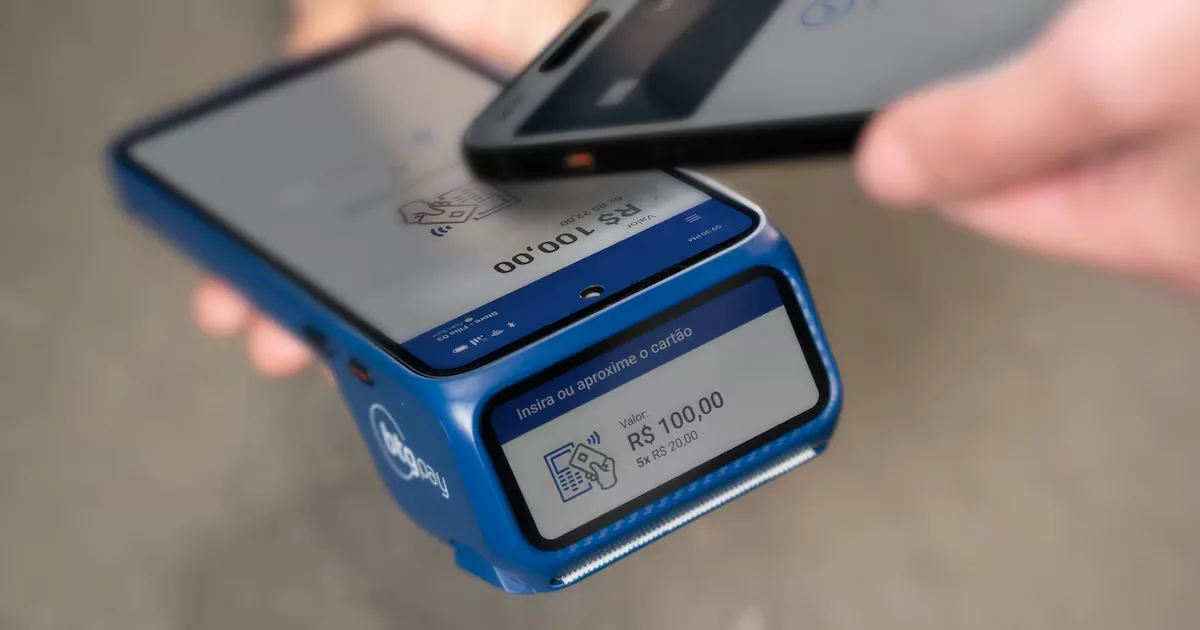 BTG Pay combina cartão próprio e maquininha para operações entre empresas