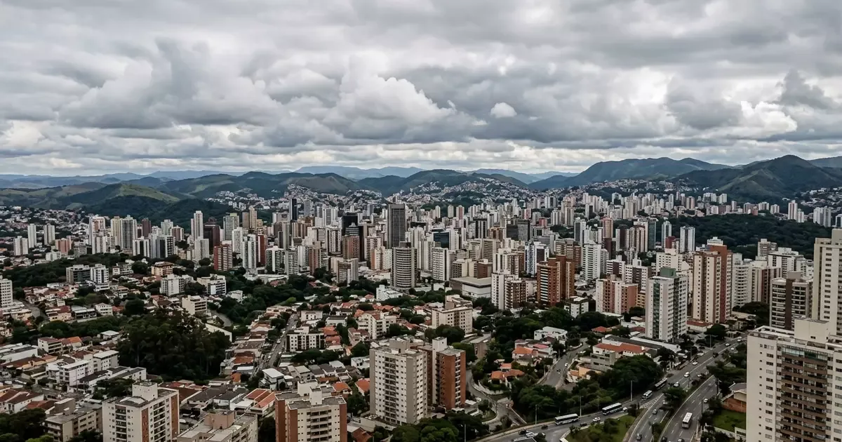 Juiz de Fora terá sexta-feira nublada, com chuva à tarde e máxima de 19°C