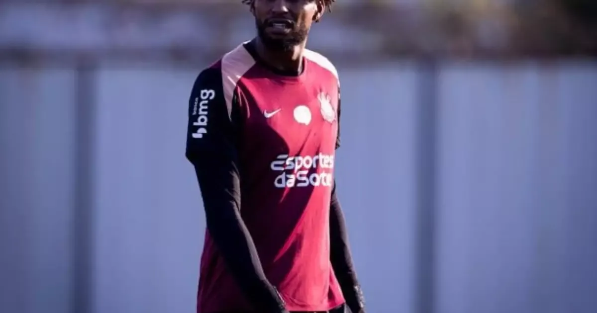 Hugo Souza vê confronto com Estudiantes como divisor para o Corinthians