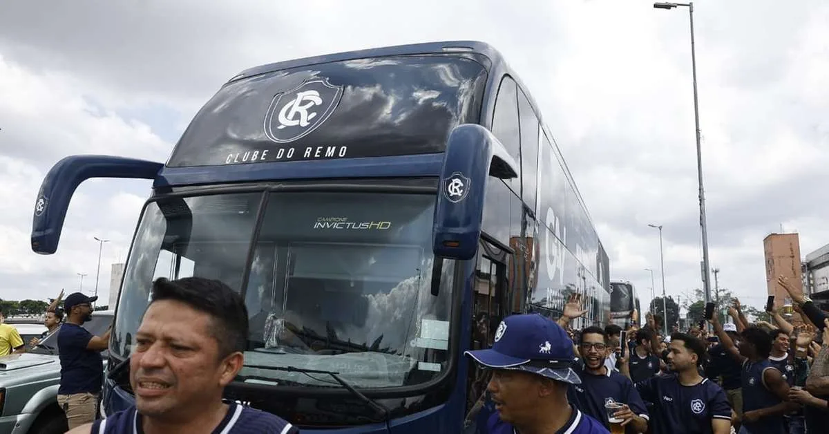 Remo chega ao Mangueirão sob apoio da torcida para enfrentar o Flamengo