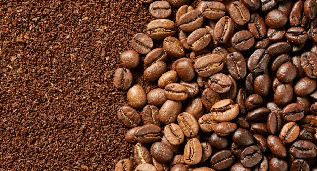 Produção na Costa do Marfim pesa sobre cacau negociado em Londres