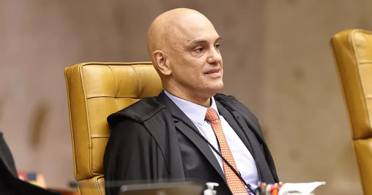 Moraes apresenta defesa ao STF antes de sessão sobre relatório da PF