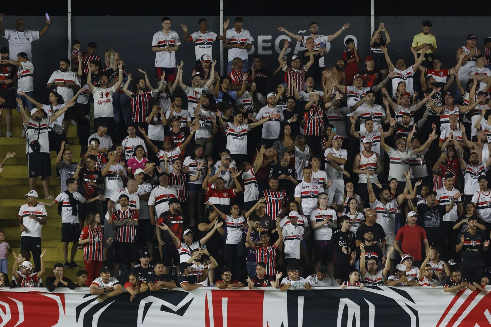 Estatísticas de posse, desarmes e faltas traçam cenário de São Paulo x Atlético-MG