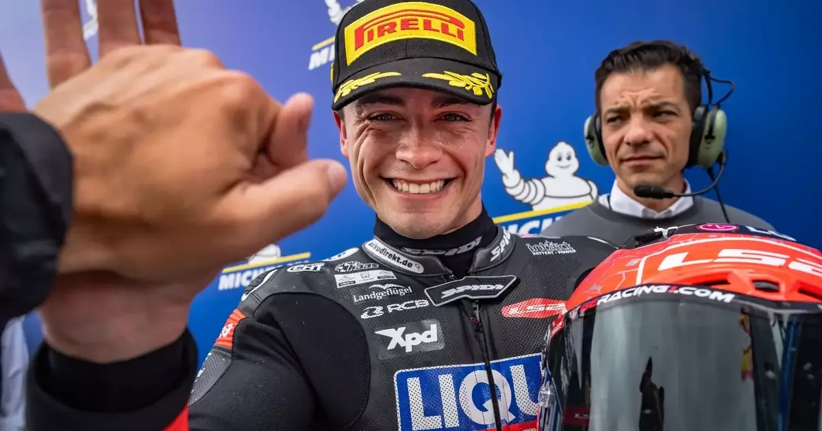 Manu González vence em Misano e amplia liderança na Moto2