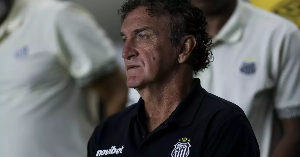 Cuca explica integração de Coutinho e prevê retorno gradual ao Santos