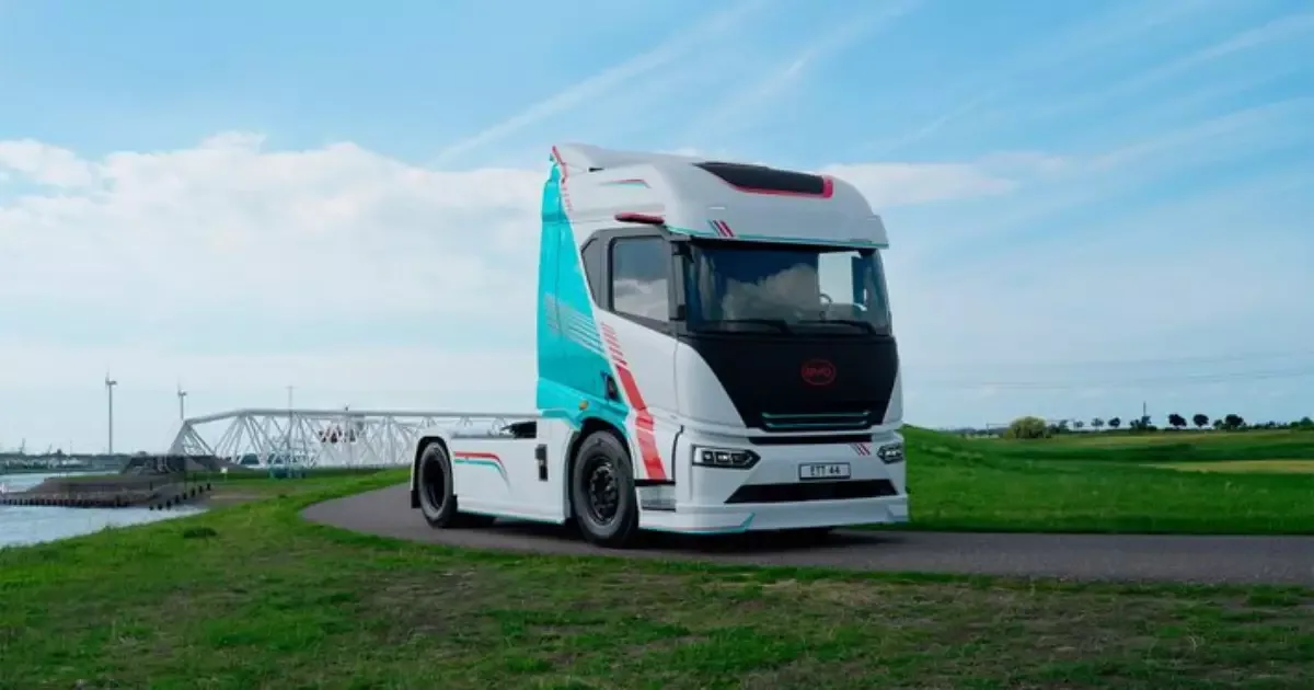 Caminhão elétrico da BYD combina 600 km de autonomia e recarga de 30 minutos