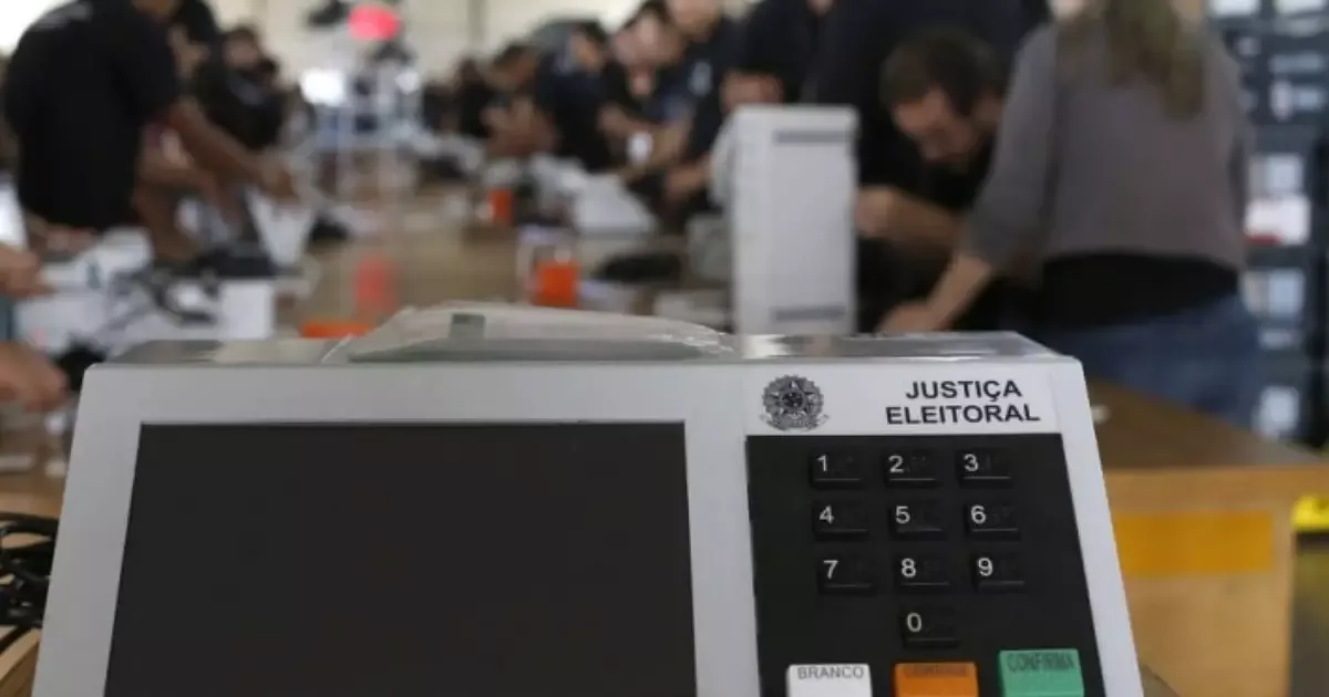 Deputado federal recebe R$ 46.366,19 por mês em 2026