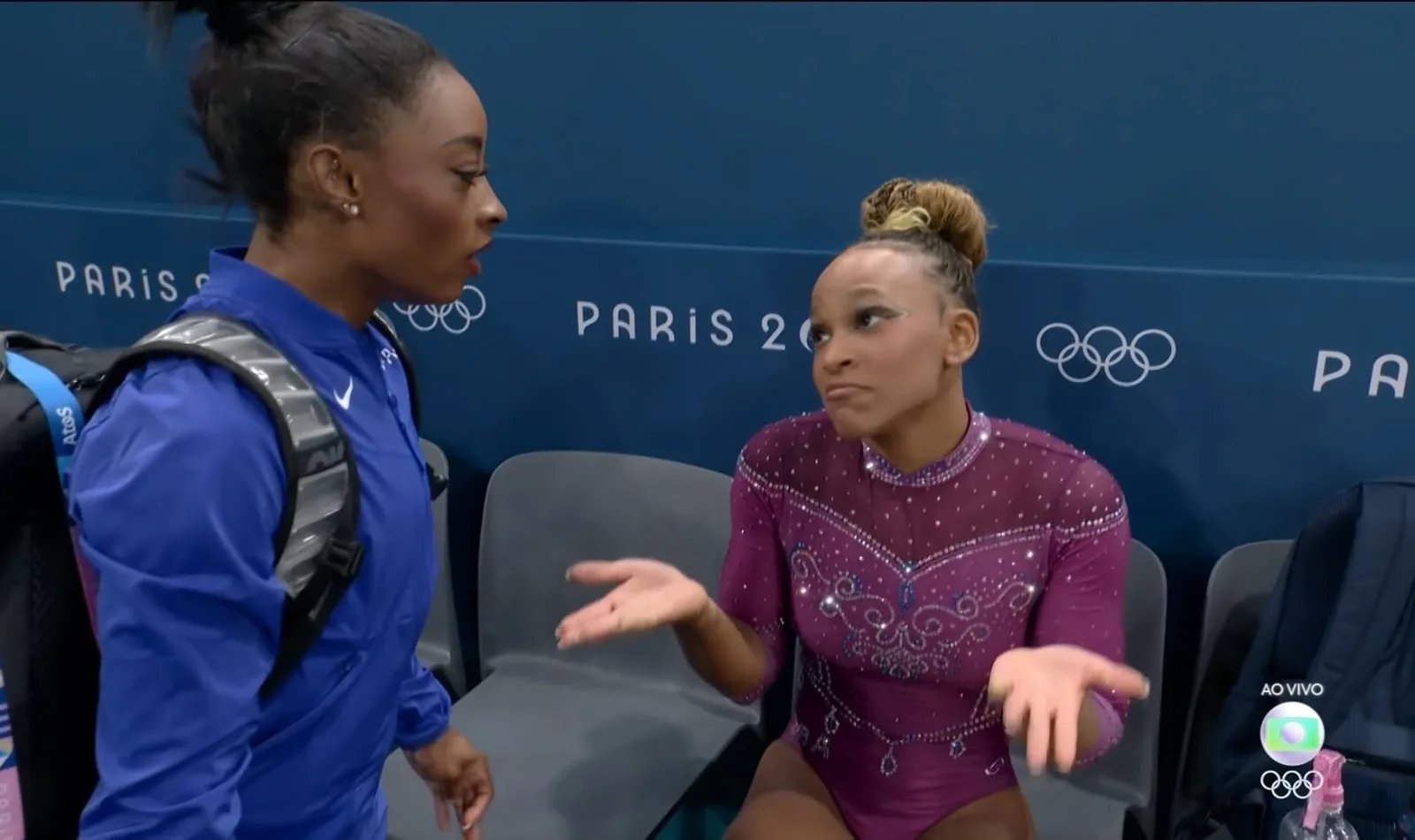 Biles mantém dúvida sobre 2028 e faz brincadeira com Rebeca Andrade