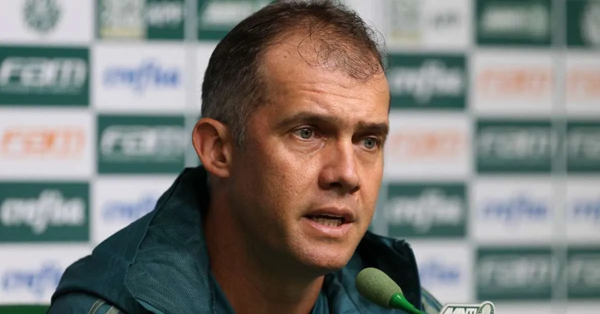 Internacional confirma Eduardo Baptista em tentativa de escapar do rebaixamento