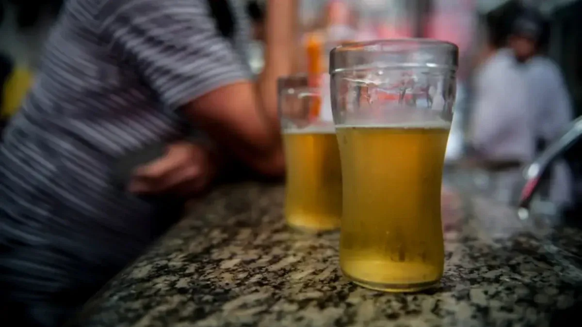 Álcool, tabaco e metanol podem provocar danos graves à visão