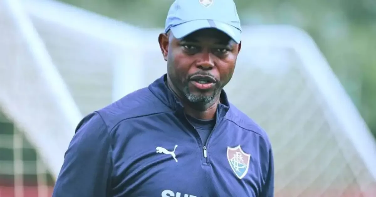Fluminense prepara time para enfrentar o Corinthians com sete pendurados