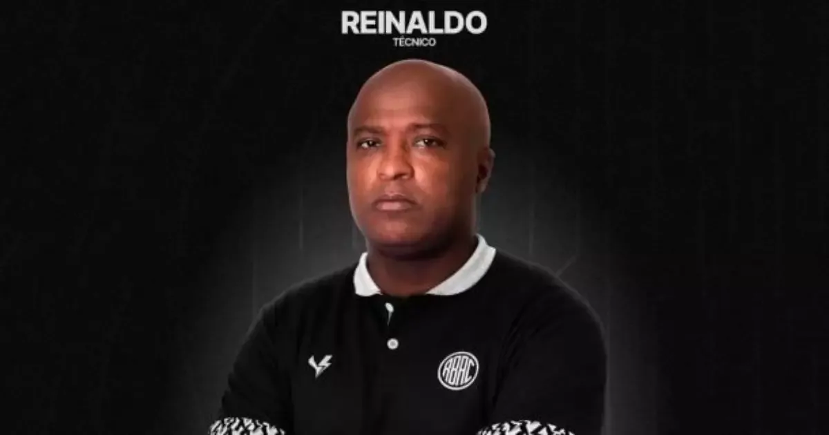 Reinaldo é anunciado como novo técnico do Rio Branco-ES para 2027