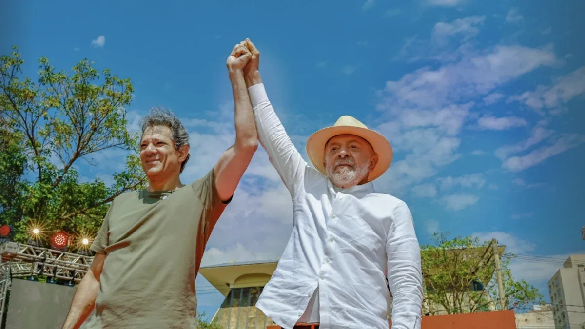 Ato de Lula em São José do Rio Preto combina críticas políticas e defesa de Haddad