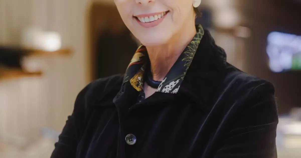Lilian Pacce amplia atuação entre moda, sustentabilidade e artes visuais