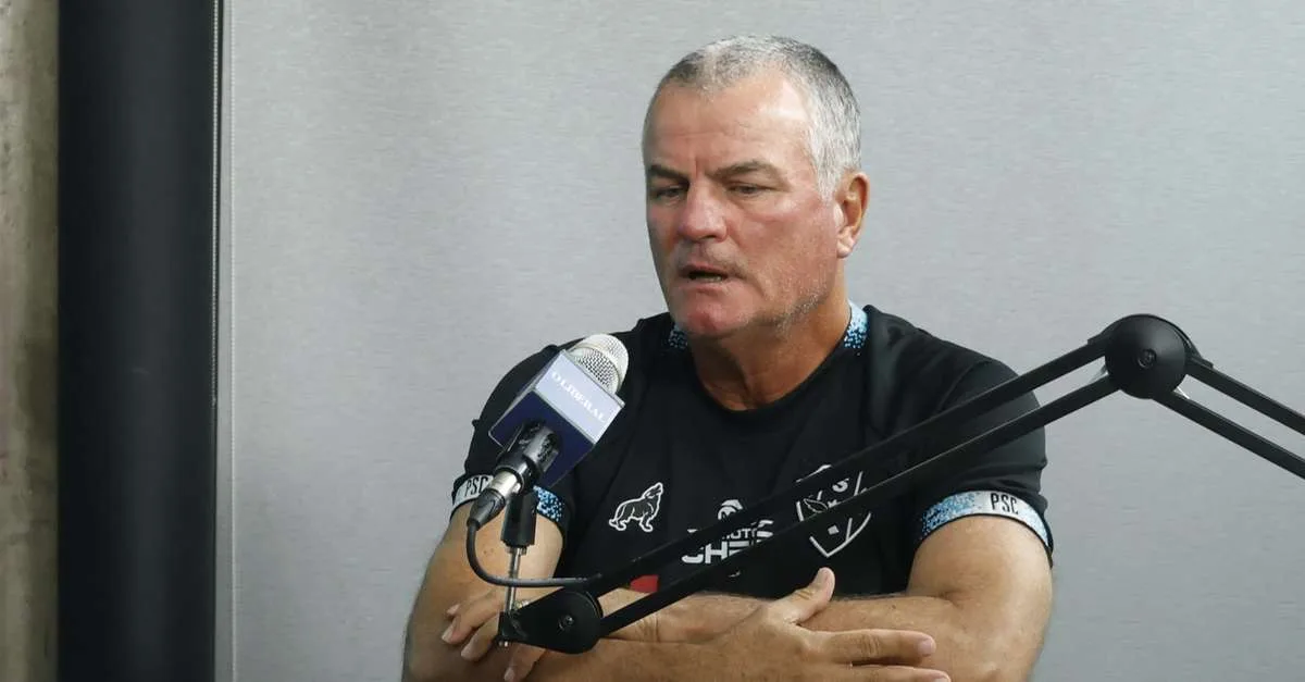 Mazola inicia trabalho no Paysandu com foco em reação na Série C