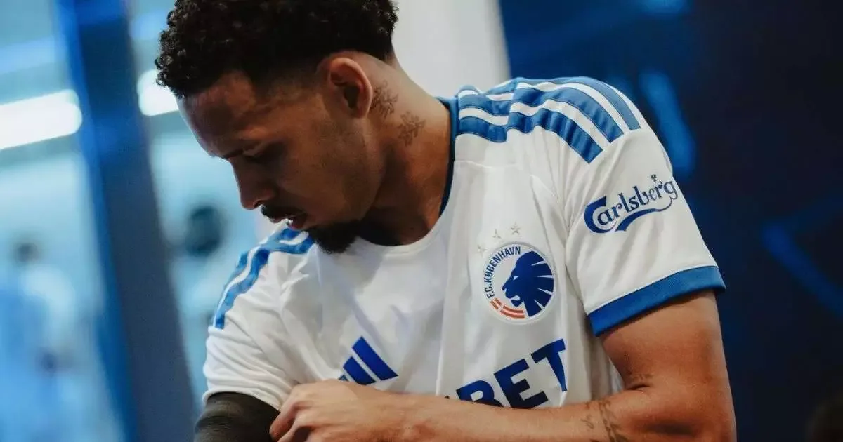 Gabriel Pereira pede para não jogar enquanto aguarda definição entre Vasco e Copenhagen