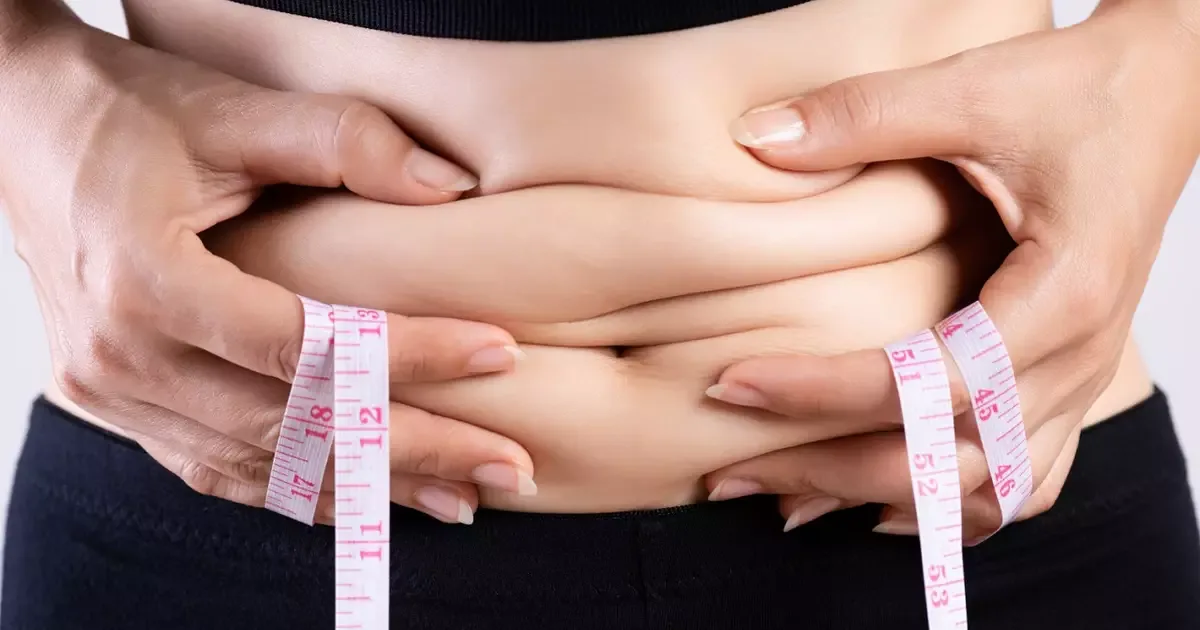 Excesso de pele após bariátrica pode exigir cirurgia reparadora