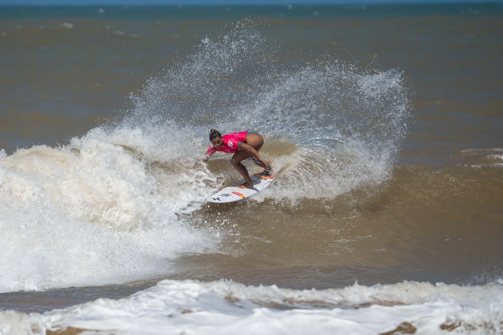 Guarapari abre etapa com destaque peruano e três capixabas classificados