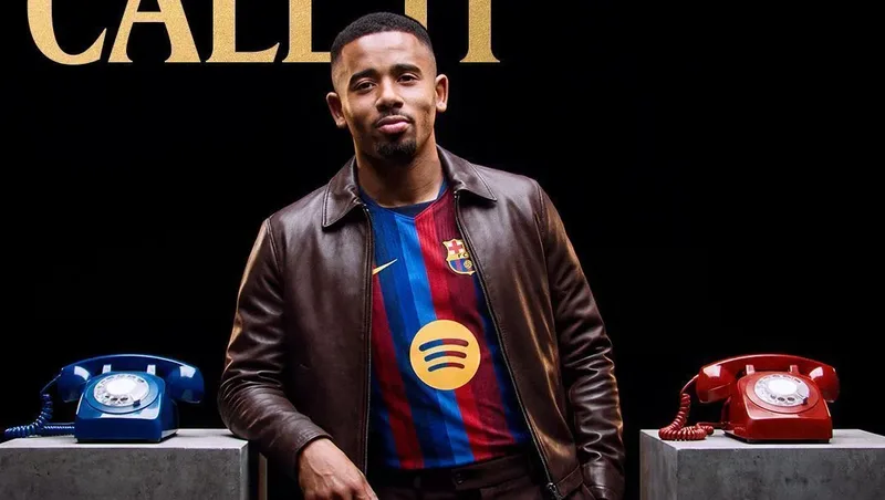 Gabriel Jesus é relacionado pelo Barcelona para duelo com o Valencia