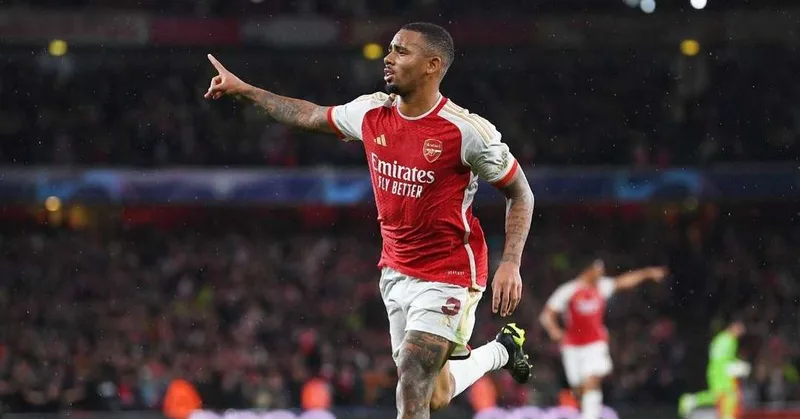 Arteta responde a Gabriel Jesus após atacante deixar o Arsenal