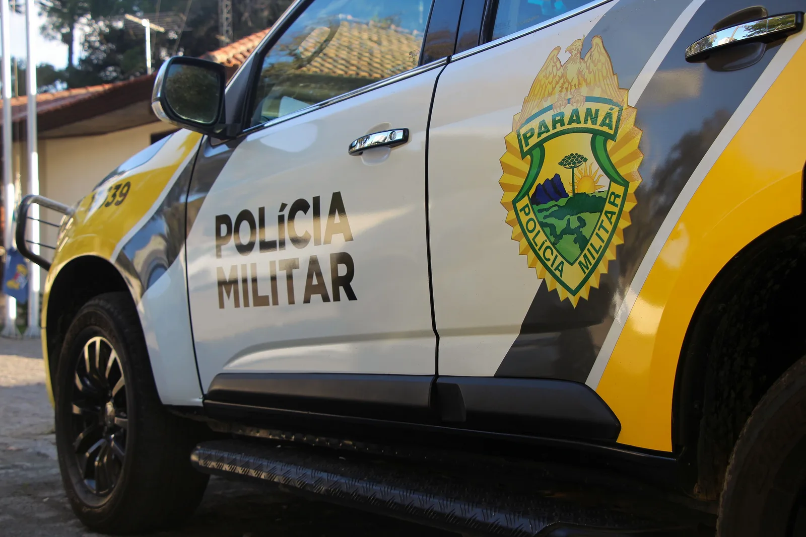 Discussão por herança termina com ataque de facão após velório no Paraná