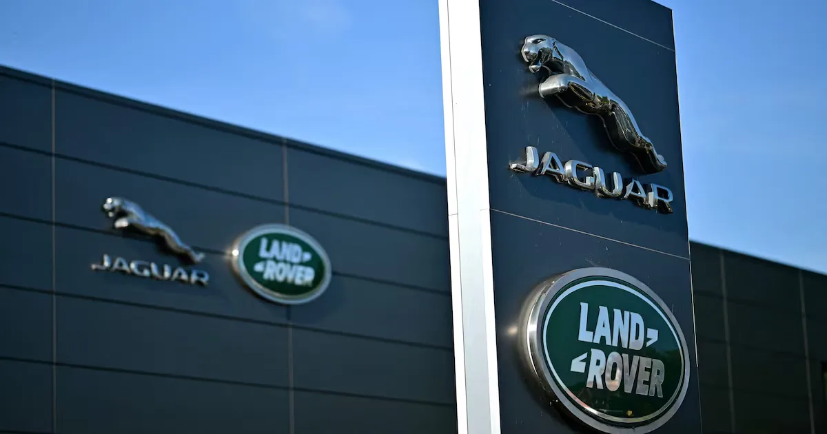 Jaguar Land Rover oferece demissões voluntárias após crise na produção