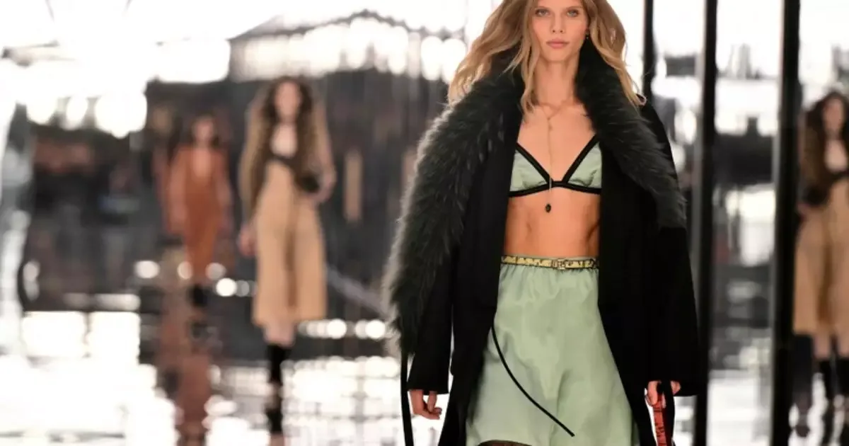 Fendi leva Carrà e Celentano à passarela da Semana de Moda de Milão