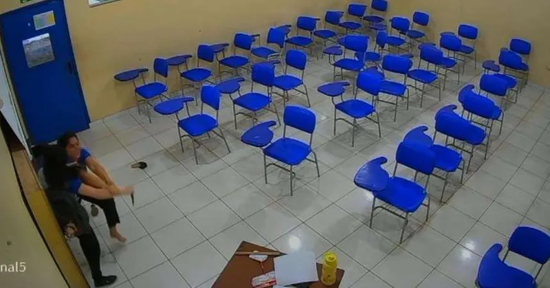 Adolescente é apreendida após professora ser ferida dentro de escola em Cametá