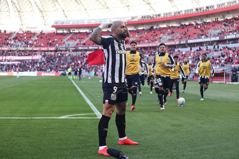 Santos vence o Internacional no Beira-Rio e abre sete pontos do Z4