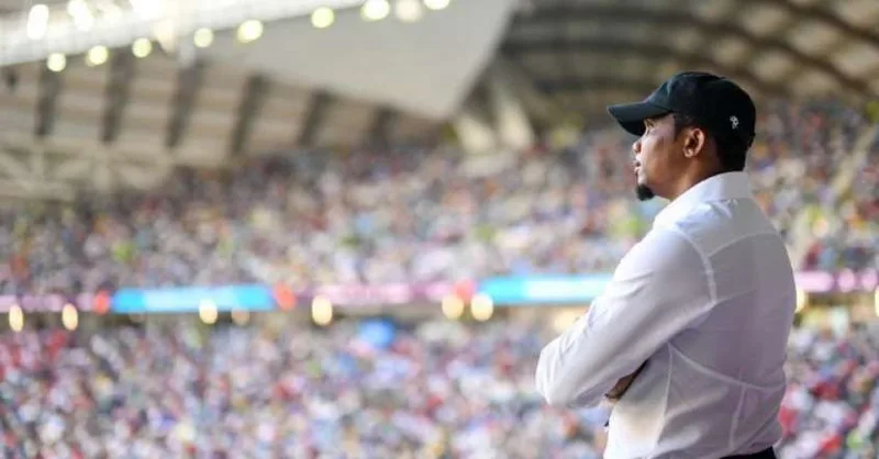 Ex-dirigentes acusam Samuel Eto'o de não repassar verba de amistoso à federação camaronesa