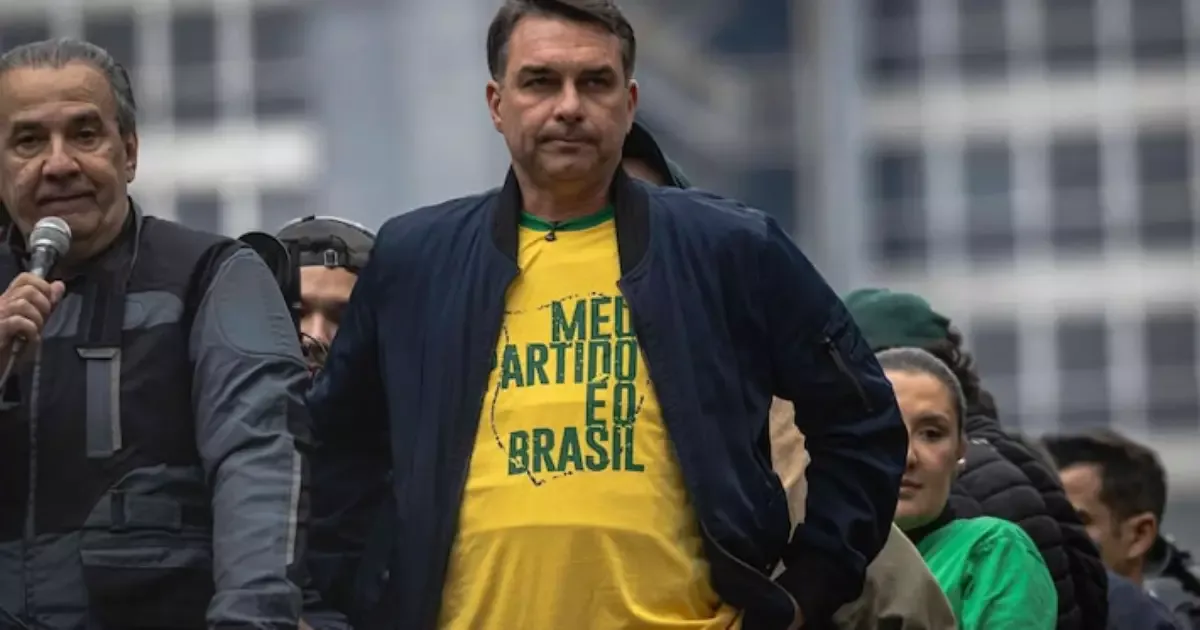 Flávio Bolsonaro separa cassinos virtuais de bets em proposta para o setor