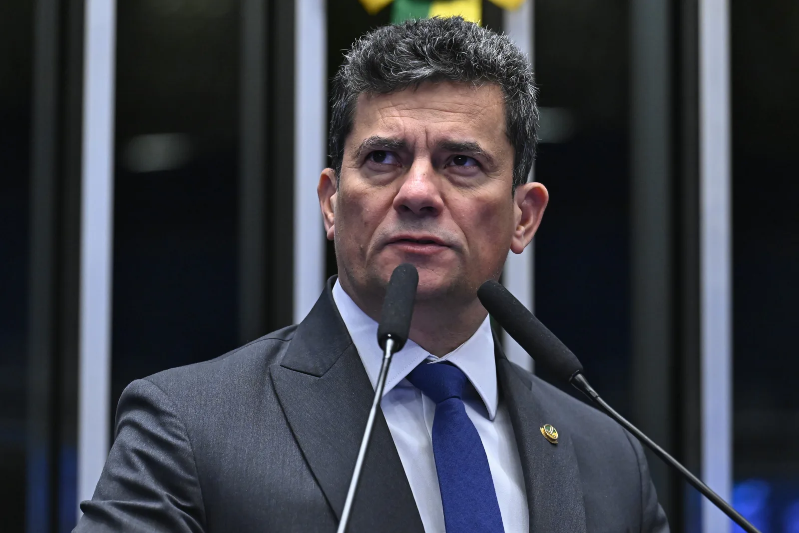 Sergio Moro participa de procissão e missa durante agenda eleitoral no Paraná