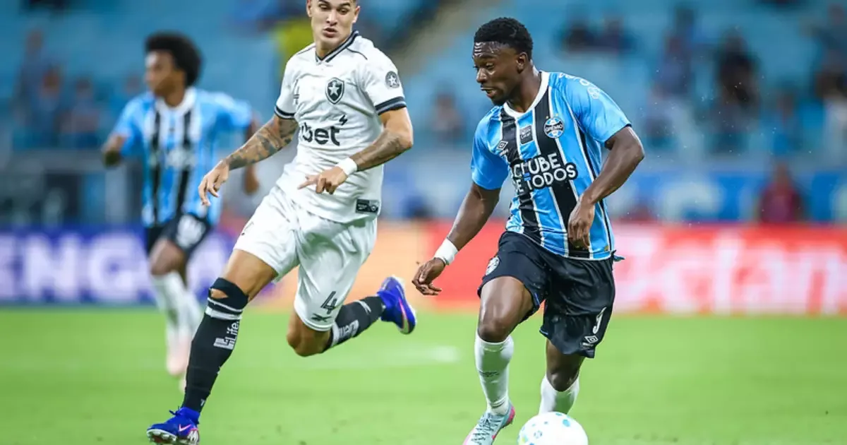 Botafogo e Grêmio duelam em jogo atrasado do Brasileirão 2026