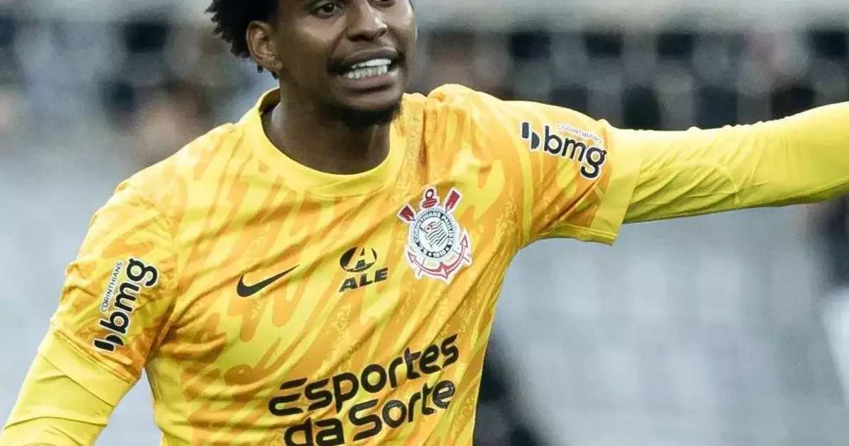 Corinthians sofre quarta derrota seguida e Hugo Souza aguarda lista da Seleção