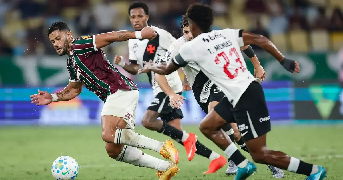 Vitória sobre o Grêmio reduz risco de queda do Vasco para 39,3%