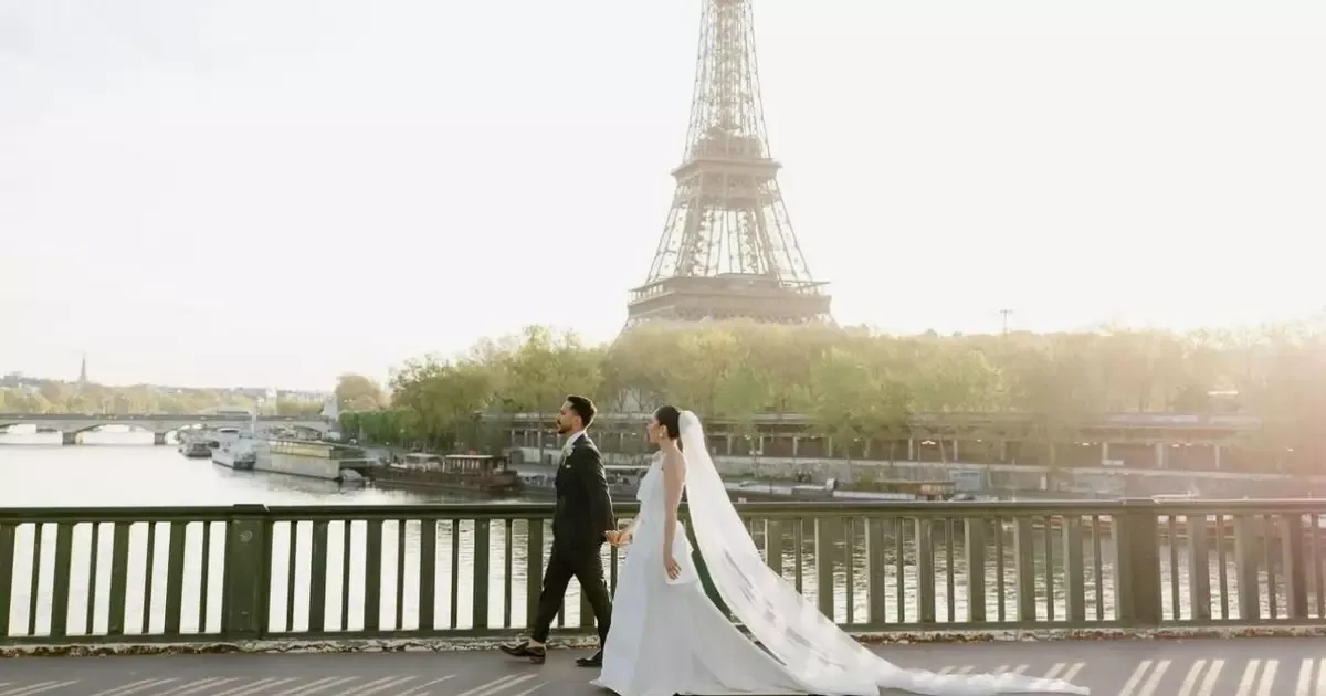 Casamento a dois combina cerimônia íntima, viagem e personalização