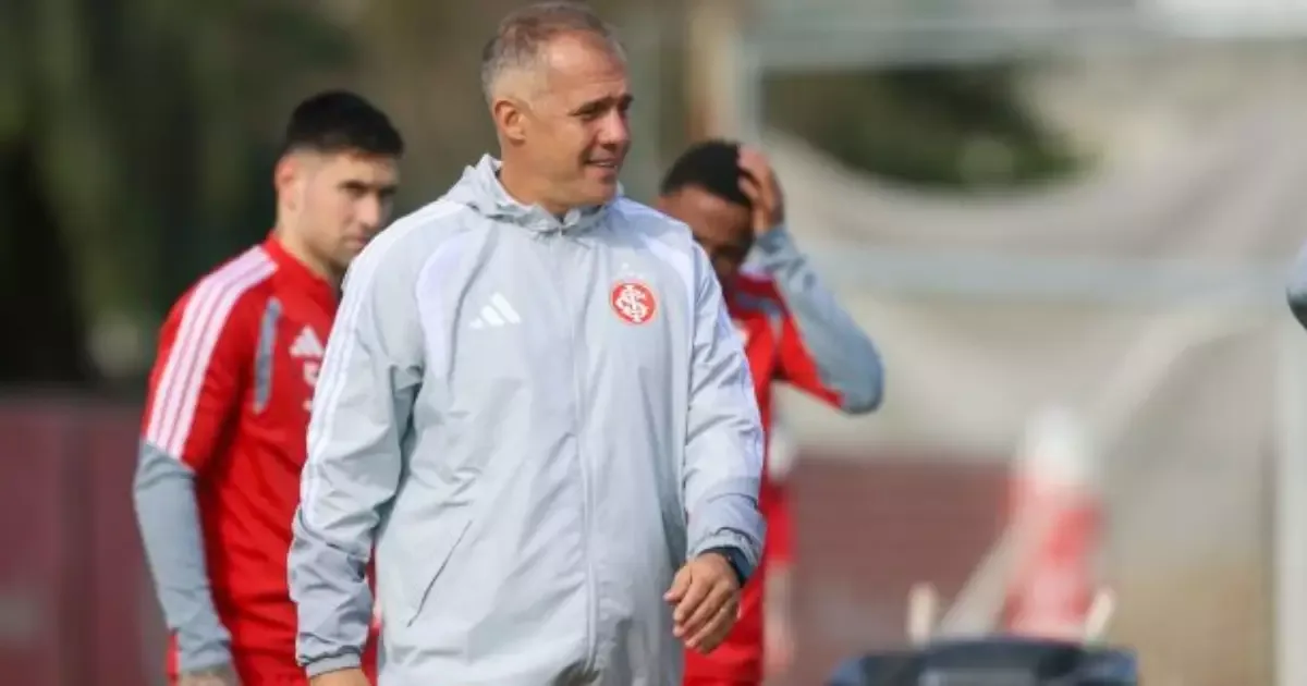 Eduardo Baptista inicia trabalho no Internacional com foco na luta contra o Z4