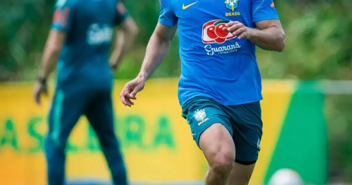 Martinelli estreia na Seleção após convocação para substituir João Pedro