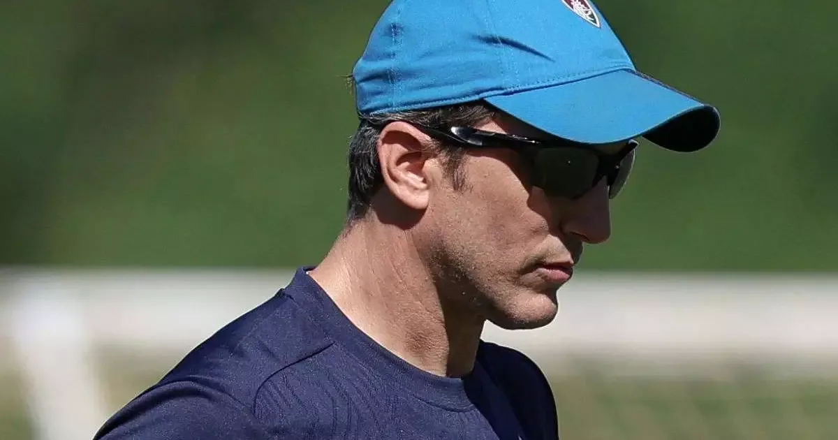 Inter avalia contrato até 2027 para tentar fechar com Zubeldía
