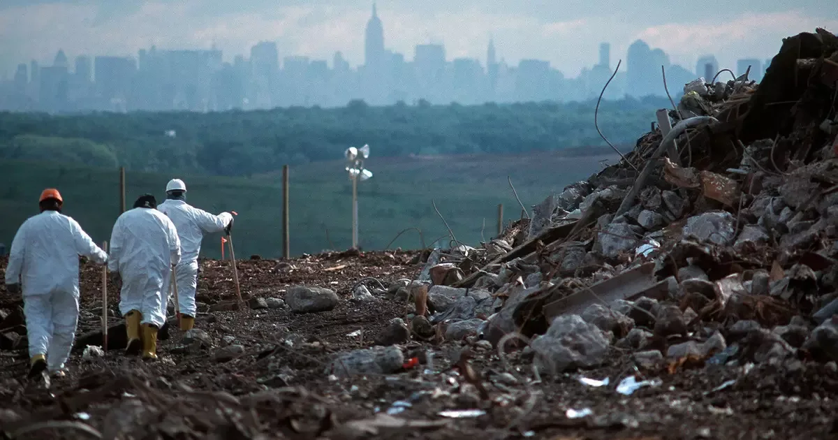 Fresh Kills encerrou 53 anos de operação e será convertido em parque