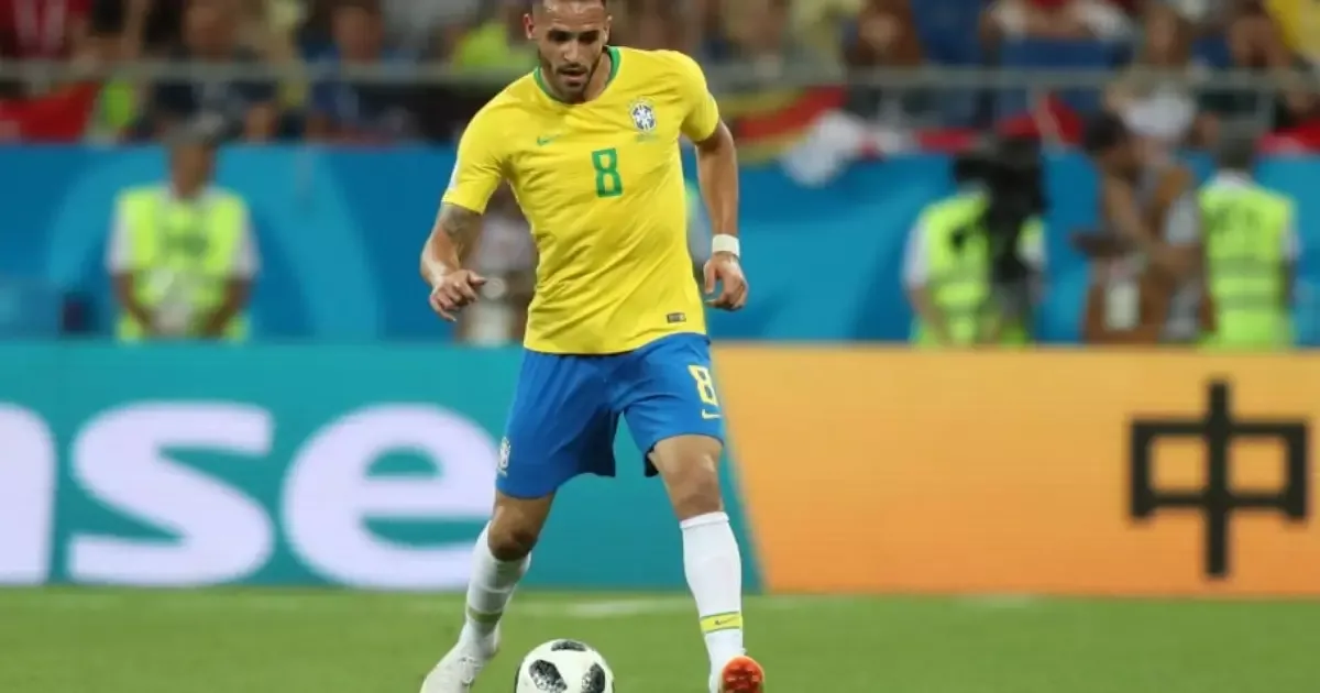 Hugo Souza e Matheuzinho recolocam o Corinthians entre titulares do Brasil