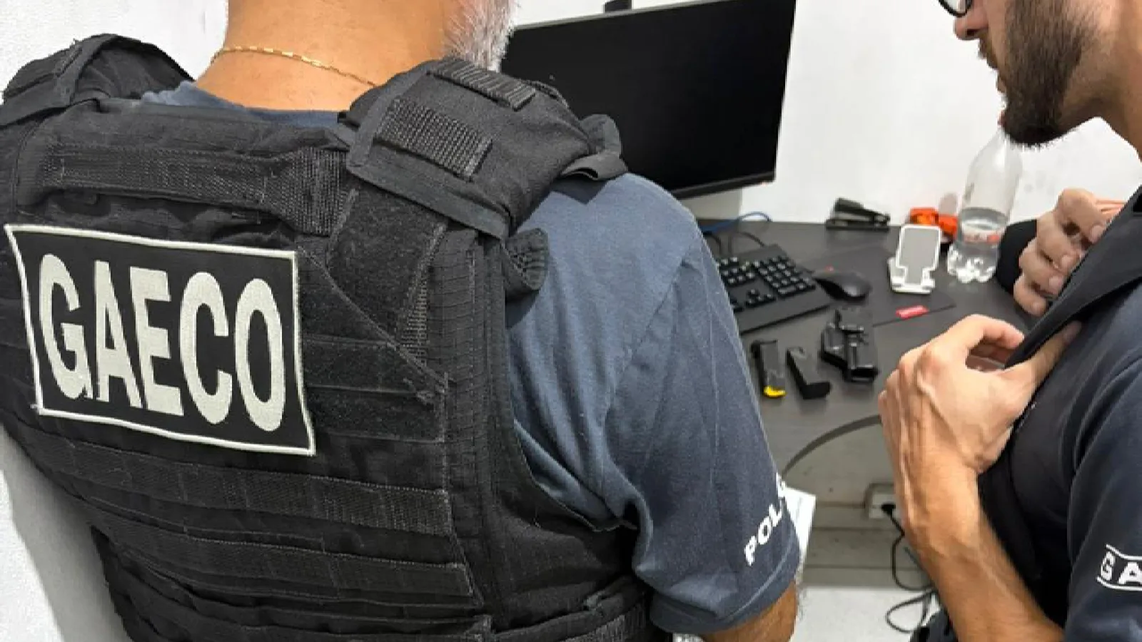 Três guardas de Paranaguá são denunciados por tortura e fraude em boletim